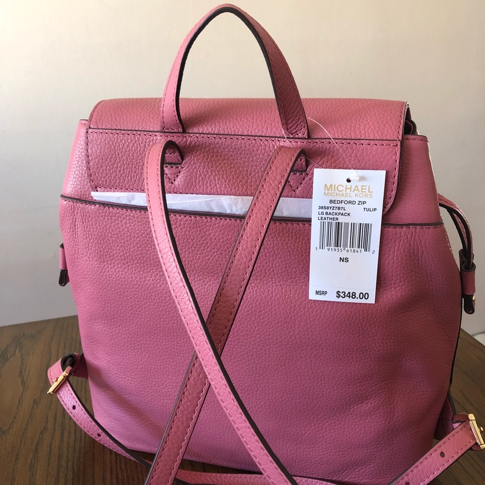 🚫 SOLD🚫✨NWT Michael Kors backpack✨ - Picture 2 of 3